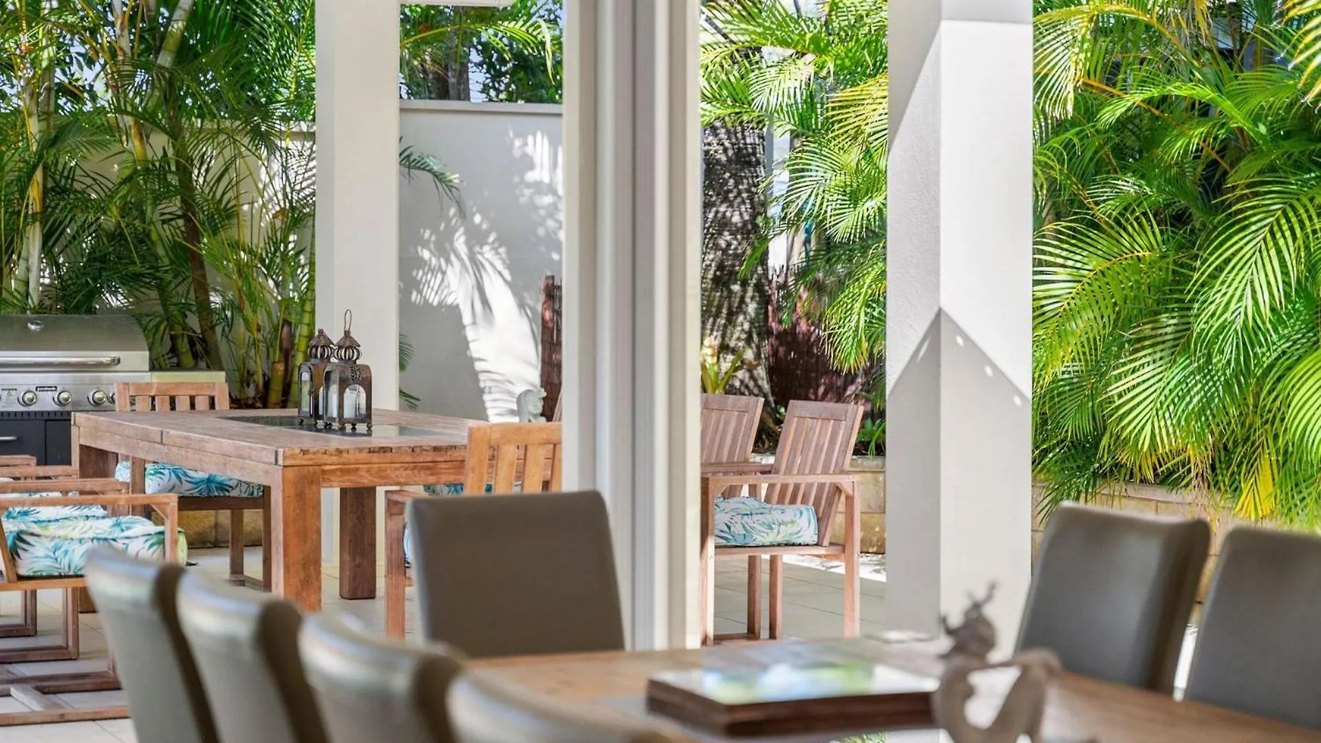 11 Dalmor Court Vila Coolum Beach 0*,  Austrália